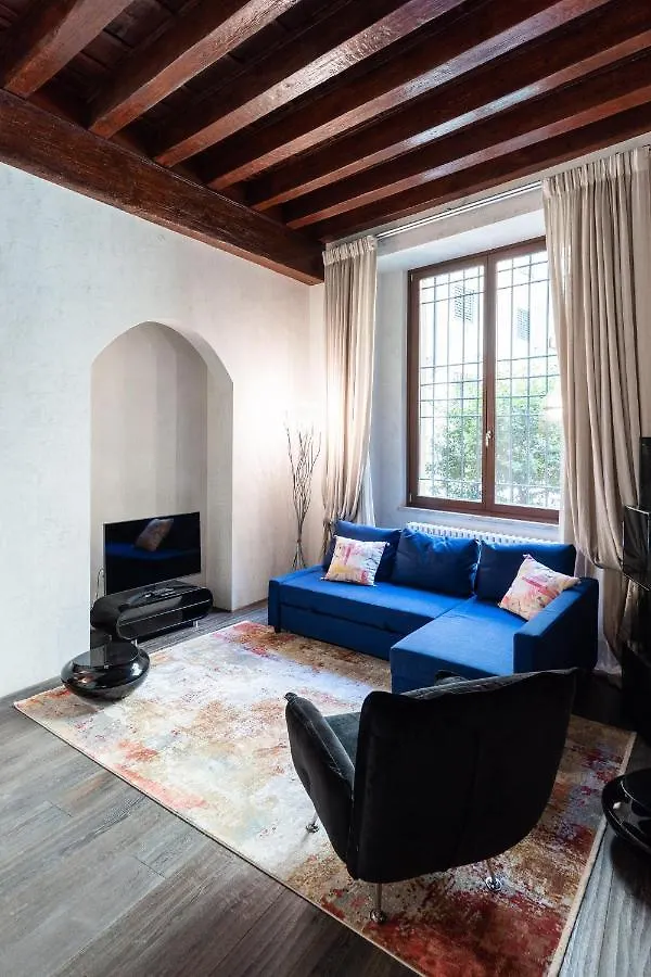 Rosa Luxury Apartment Verona 0*,